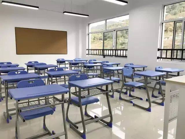 走进浙江常春藤国际高中