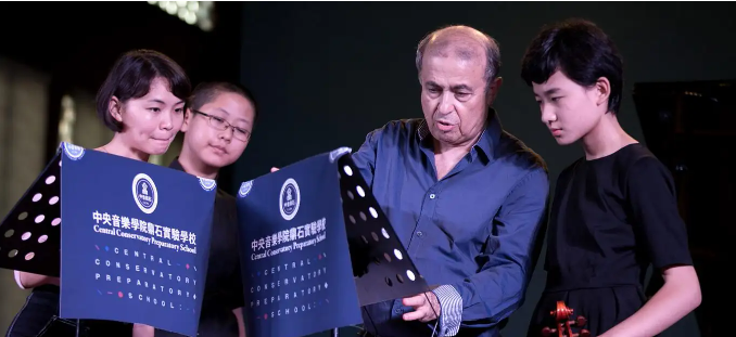 中央音乐学院鼎石实验学校2022年入学考试考什么？