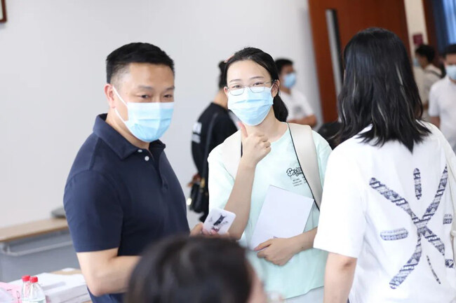 上海华二紫竹学院