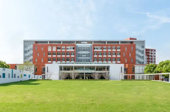上海德英乐学院招生入学