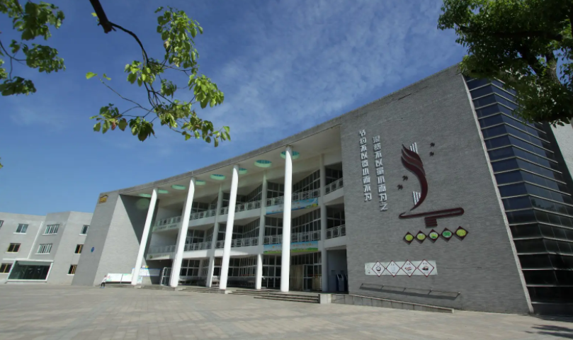 江苏省溧阳中学国际交流中心招生入学