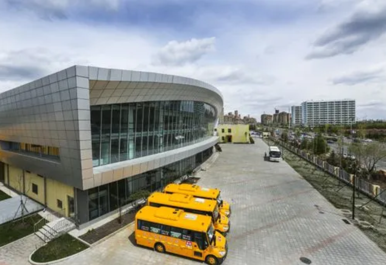 哈尔滨顺迈华美外国语学校招生入学