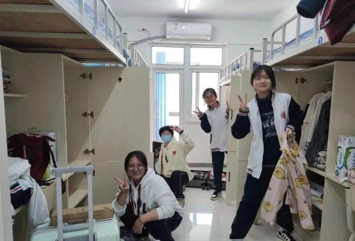 唐山一中曹妃甸分校枫华国际双语学校