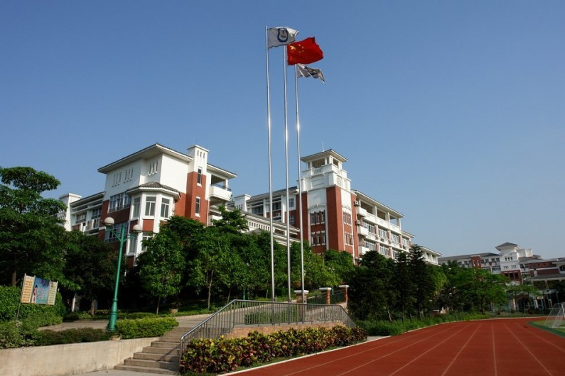 广州凤凰城中英文学校招生入学