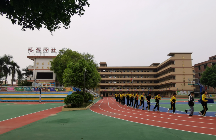 深圳哈博学校招生入学