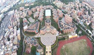 英才学校校园风光