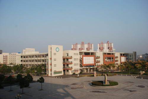 洛陽市第二外國語學校國際部